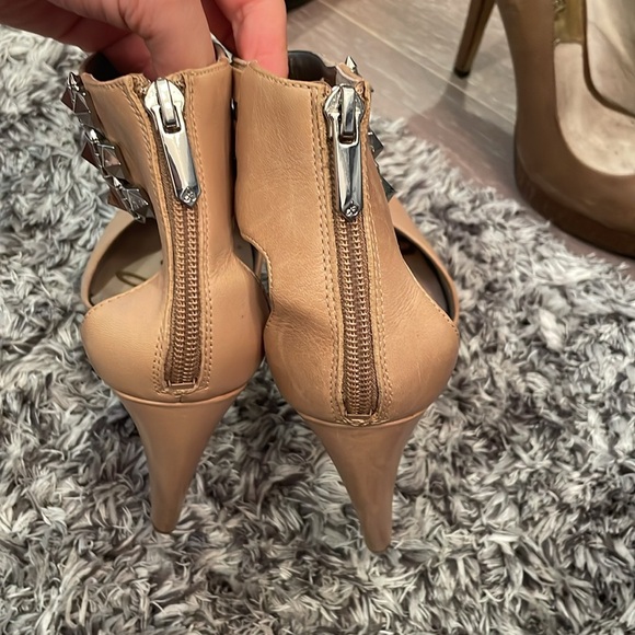 Sam Edelman Heels - Picture 3 of 5